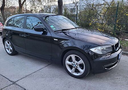 BMW 116i 116 1er | 2010 | E87 | 122 PS | Facelift