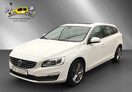 Volvo V60 Kombi 2.4 220 Plug In Momentum AWD