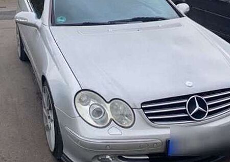 Mercedes-Benz CLK 320 Coupe Avantgarde