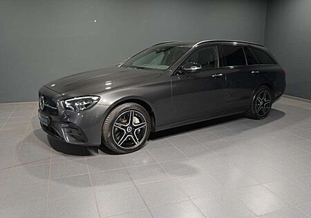 Mercedes-Benz E 300 de 4M T AMG/KAMERA/SOUND/DISTRO/NIGHT/SHZ