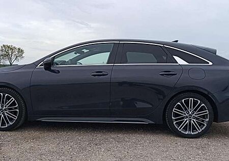 Kia Pro_ceed ProCeed / pro_cee'd 1.5 T-GDI DCT7 OPF GT LINE