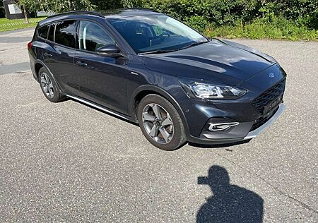 Ford Focus Turnier 1.0 EcoBoost ACTIVE