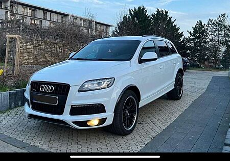Audi Q7 3.0 TDI S-Line DPF clean diesel quattro tiptronic