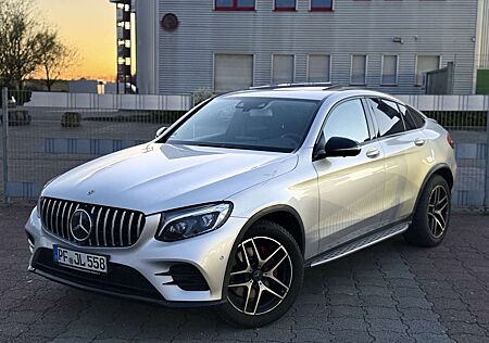Mercedes-Benz GLC 300 Coupe 4Matic 9G-TRONIC AMG Line