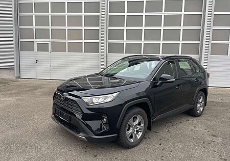 Toyota RAV 4 Comfort, ACC, LED, Virtual, 4x4, Garantie