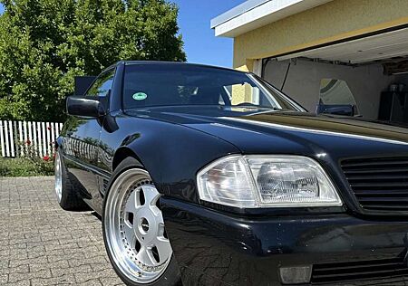 Mercedes-Benz SL 300 Mercedes Benz R129 Garagenwagen Hardtop