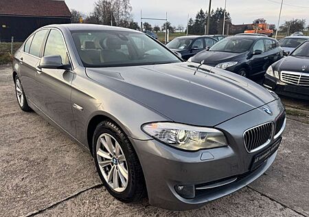 BMW 520 d Lim.*XEN*NAVI*AHK*SHZ*AUT*
