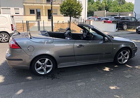 Saab 9-3 Cabriolet 1.8 t Cabrio Vector