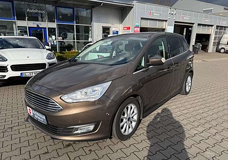 Ford C-Max Titanium 7-Sitzer