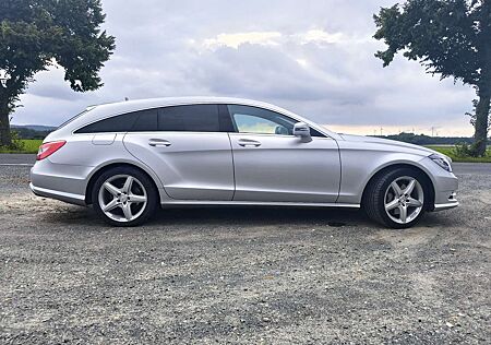 Mercedes-Benz CLS 350 Shooting Brake CDI 4Matic 7G-TRONIC