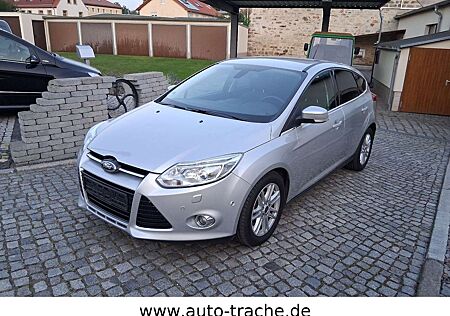 Ford Focus Lim. Titanium PDC V+H SH SR WR