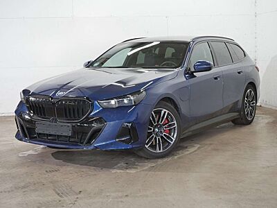 BMW 550 e xDrive M-Sport Pro PANO*AHK*B&W*HUD*ICONIC