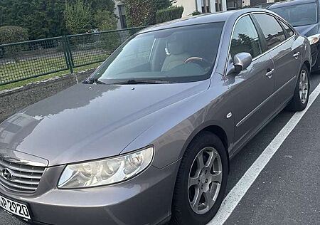 Hyundai AZERA TG (GRANDEUR 3.3 V6)