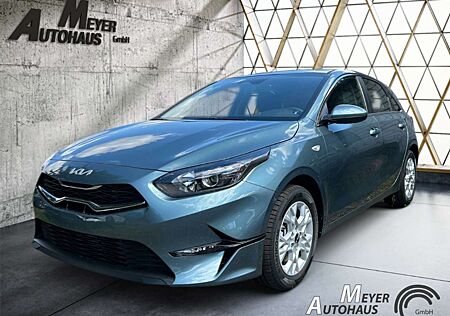 Kia Cee'd Ceed / 1.5 T-GDI Vision Komfort-plus-Paket+Rückfahrkamera