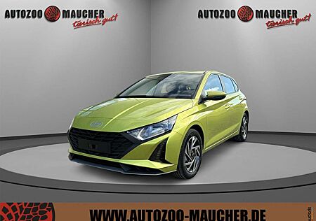 Hyundai i20 1.2 Select NAV/PDC/KAMERA