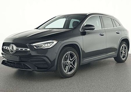 Mercedes-Benz GLA 250 e AMG KEYL KAM AMBI TWA SPUR WIDESCR LED