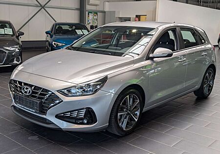 Hyundai i30 1.0 T-GDI DCT Trend Lenkradhzg 1.Hand Kamera