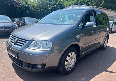 VW Touran Volkswagen Highline 1.9 TDI