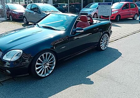 Mercedes-Benz SLK 200 Kompressor FINAL EDITION TOP OPTIK !!