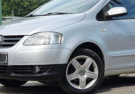 VW Fox Volkswagen *TÜV NEU*KLIMA*SITZHEIZ.*ALLWETTER*
