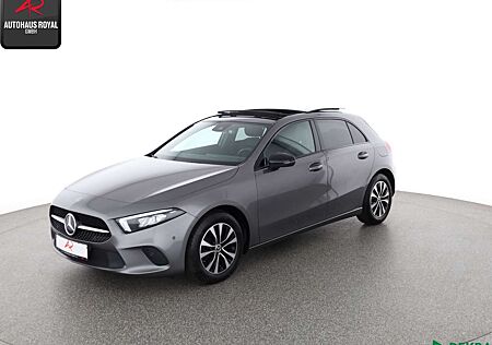 Mercedes-Benz A 200 4M NIGHTPAKET PANORAMA,KAMERA,SCHECKHEFT
