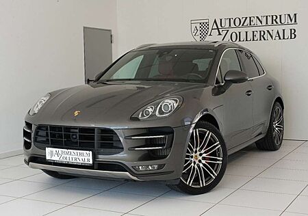 Porsche Macan Turbo *CARBON*CHRONO*ACC* MOTOR-NEU