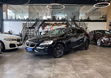 Volvo V40 Momentum *LED*KAMERA*NAVI*KLIMA*