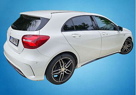 Mercedes-Benz A 200 d AMG Line