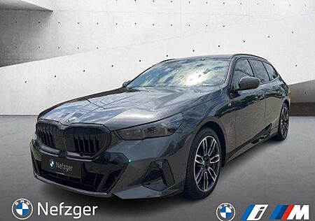 BMW 540 d xDrive Touring M Sport B&W AHK LHZ Iconic Glow