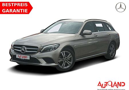 Mercedes-Benz C 180 C180 T-Modell Avantgarde LED Navi Sitzheizung