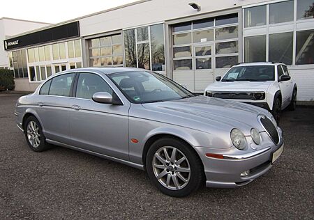 Jaguar S-Type 4.2 V8 Executive, Leder