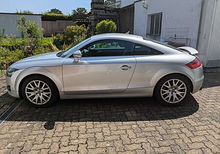 Audi TT +Coupe+2.0+TFSI