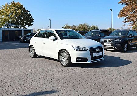 Audi A1 Sportback sport DSG MMI Xenon+ PDC