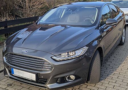 Ford Mondeo 2.0 EcoBoost Start-Stopp Autom. Titanium