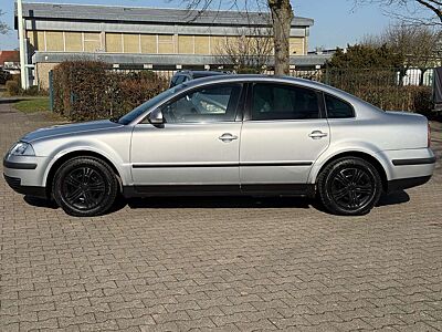 Volkswagen Passat Passat 2.0 Comfortline*AUTM* PARKHILFE*TÜV*