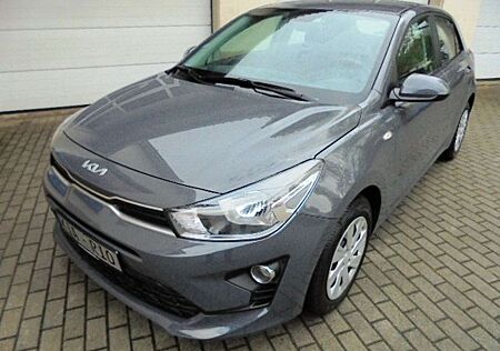 Kia Rio 1.2 Einparkh., DAB-Radio, Sitz-u. Lenkradheizung