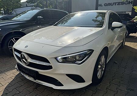 Mercedes-Benz CLA 200 d 8G-DCT Progressive AHK