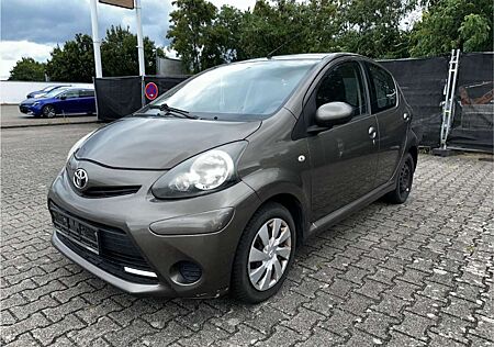 Toyota Aygo Cool 1.0