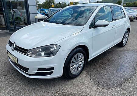 VW Golf Volkswagen Lim. VII 1.2 TSI 5trg Trendline 1Hand Einparkhilfe