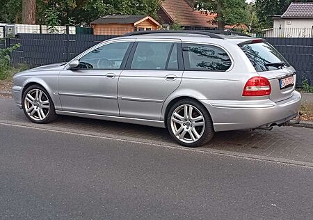 Jaguar X-Type Estate 3.0 V6 4x4 Aut. Executive Modell 2005