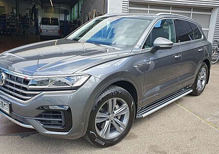 VW Touareg Volkswagen 3.0 V6 TDI 4Motion DPF Aut. R-Line
