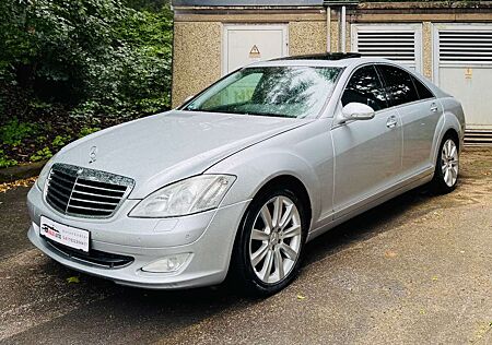Mercedes-Benz S 320 CDI (221.022)