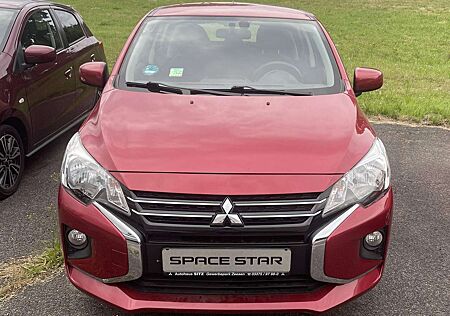 Mitsubishi Space Star Select