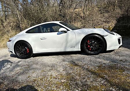 Porsche 991 .2 GTS/GTS-Pak./LED/Lift/18-Wege/ unfallfrei