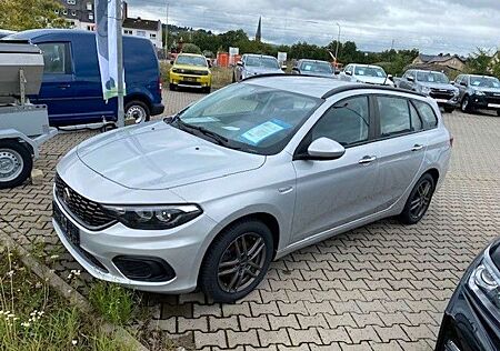 Fiat Tipo Kombi 1.4 Einparkhilfe / Alufelgen
