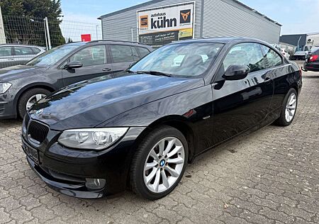 BMW 320i 320 3 Coupe , SCHECKHEFT GEPFLEGT, SPORT LEDER
