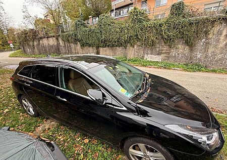 Hyundai i40 Kombi blue 1.7 CRDi DCT Premium