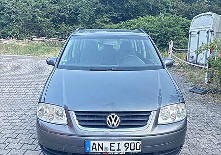 VW Touran Volkswagen 1.9 TDI