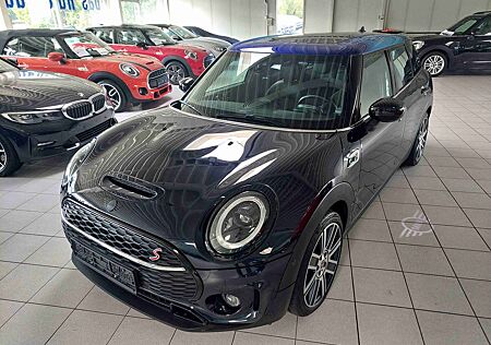 Mini Cooper S Clubman All4 Yours Trim Aut. Navi PanoDach SportLeder HuD