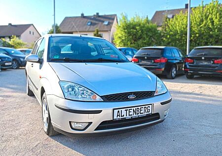 Ford Focus 1.6 i 74 kw Klima Tüv. 01.2026